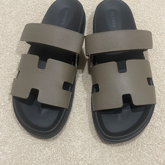 Coveted Hermès Brand New, Unworn Men\'s Etoupe Epsom Chypre sandals - Size 43